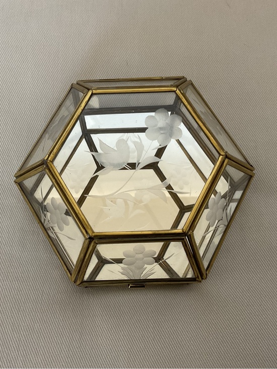Other - Vintage Hexagonal Glass Jewelry Box with Etched Bird and Floral Design